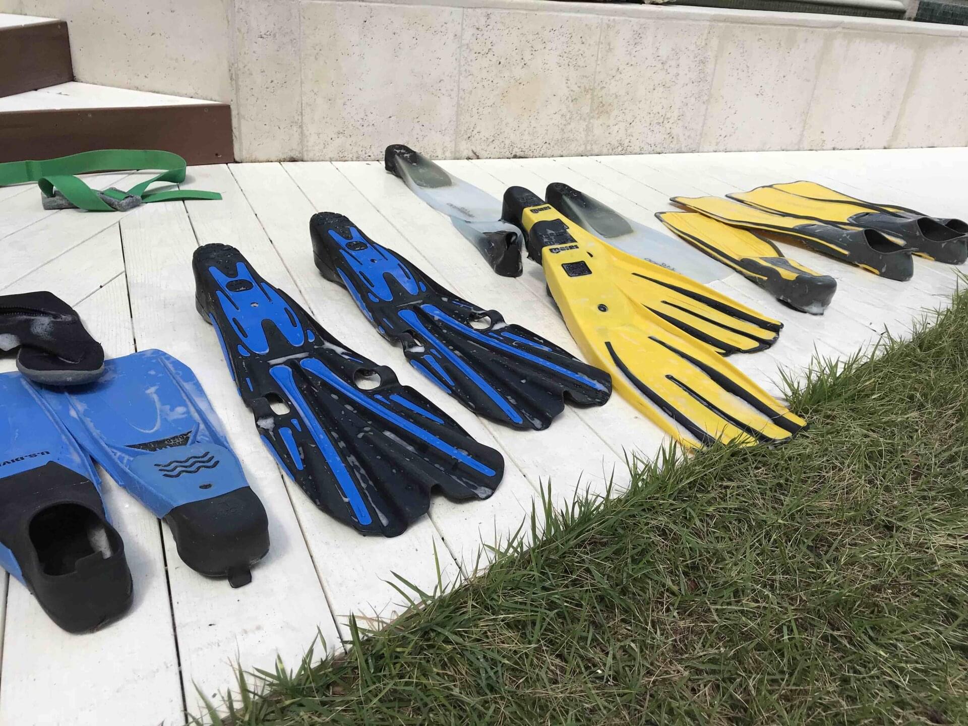 How to clean snorkeling gear OutsiderView