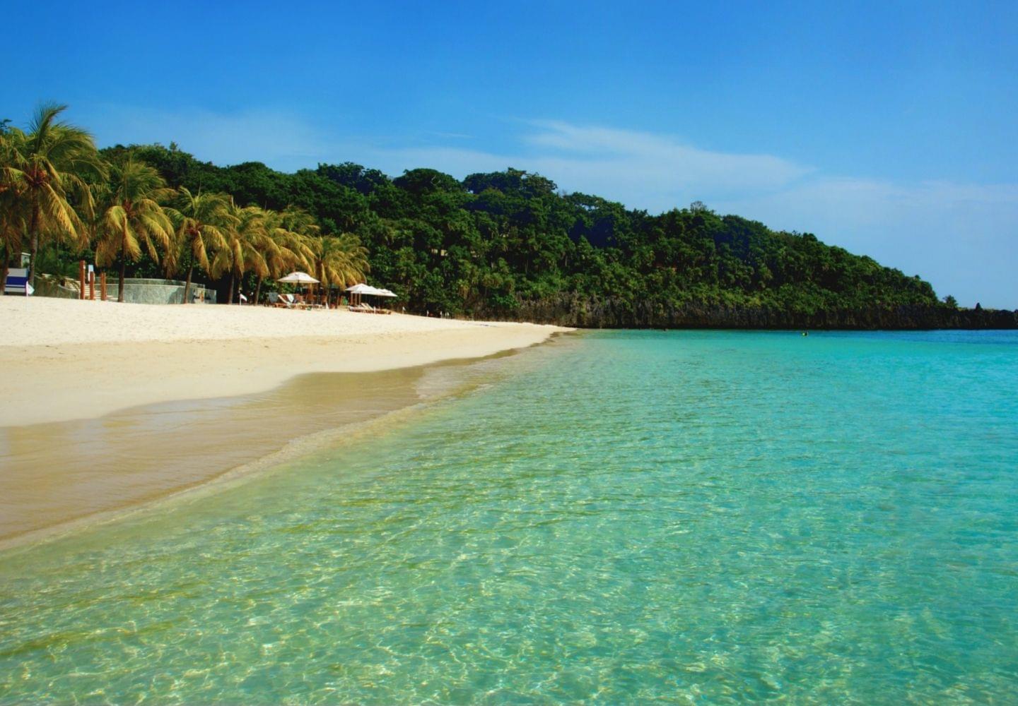 white sand at west bay beach roatan